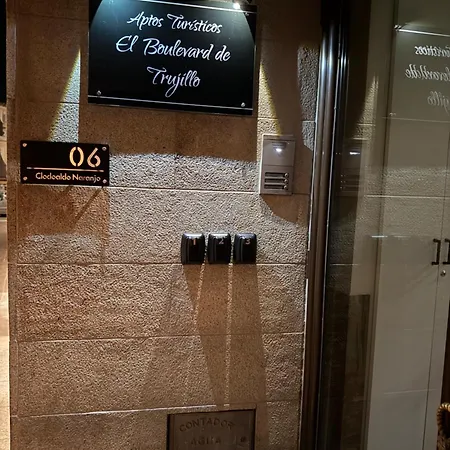 Lägenhet El Boulevard De 1997 *